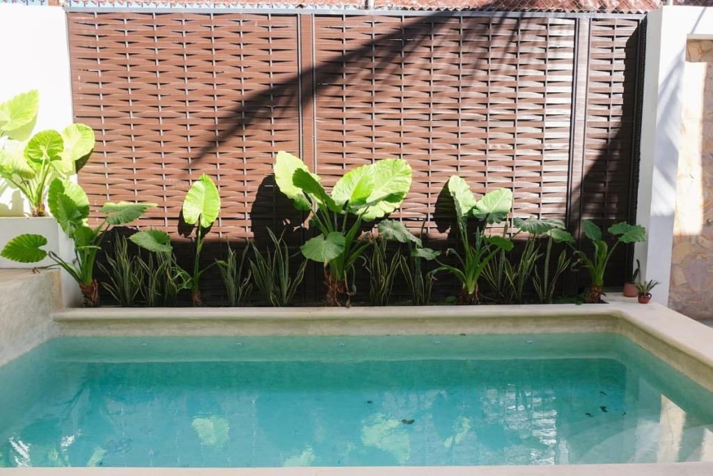 Central Business Trip and Couples 1BR 1BA Office - 5