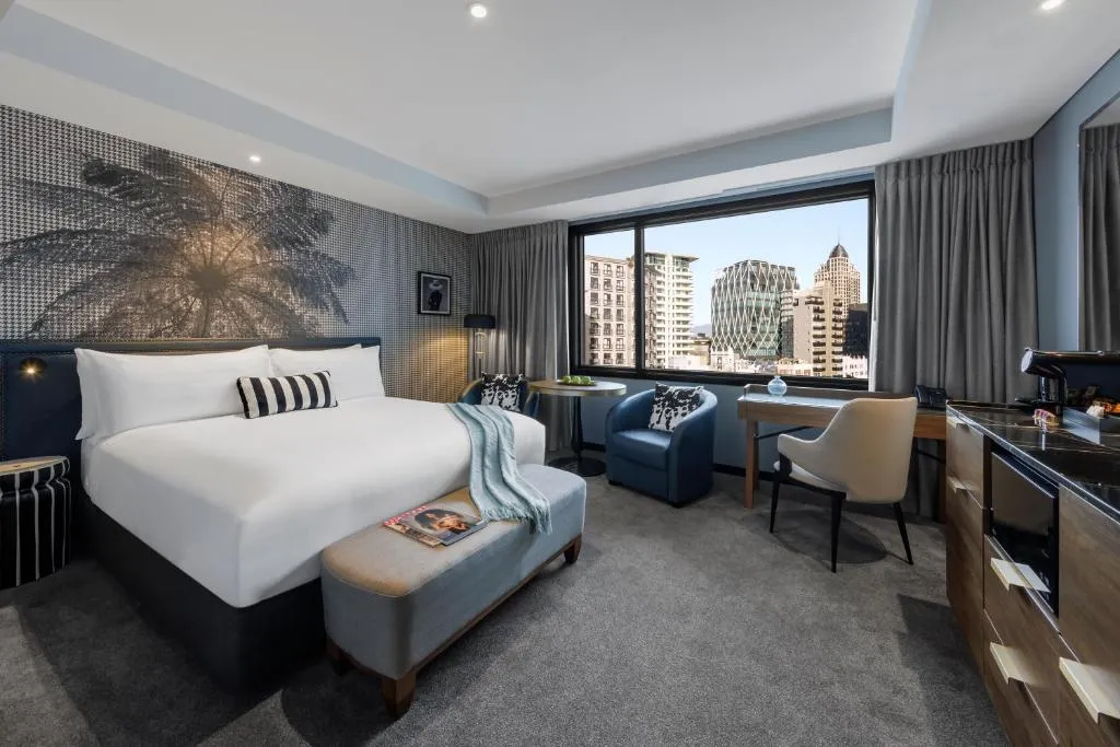 Imagine Beach Road, hotel in Auckland