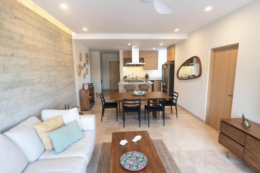 Apartment in center of town 10 min from the beach, San José del Cabo