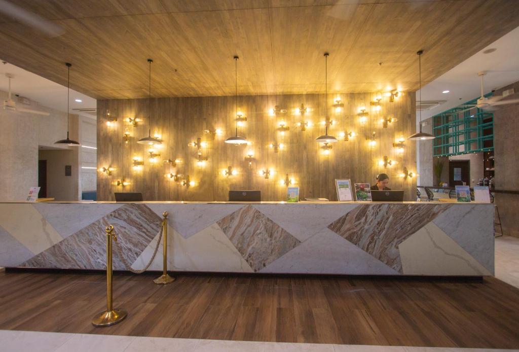 2. 페어웨이즈 앤 ..