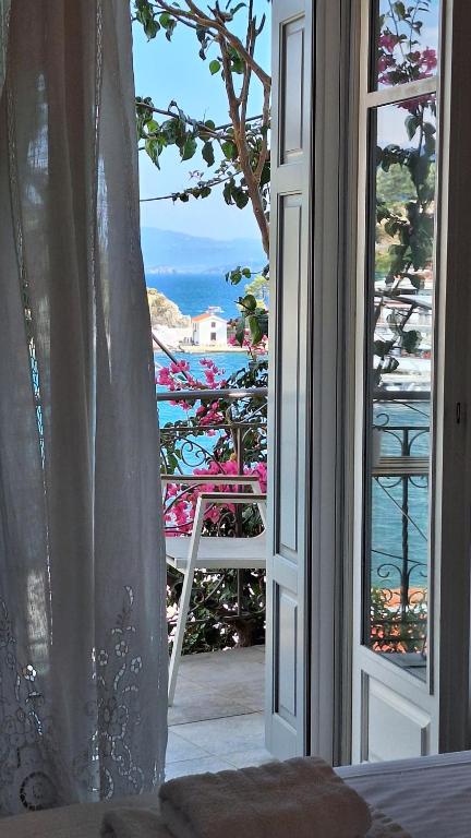 Sea Colours Parga, Parga