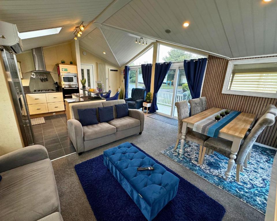 Sunset 5 - Southview Holiday Park Skegness, Skegness