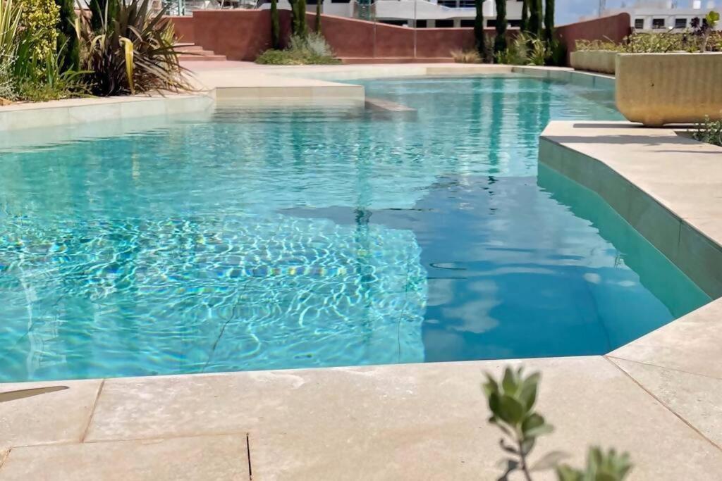 Piscina Chic con gran Terraza - 1