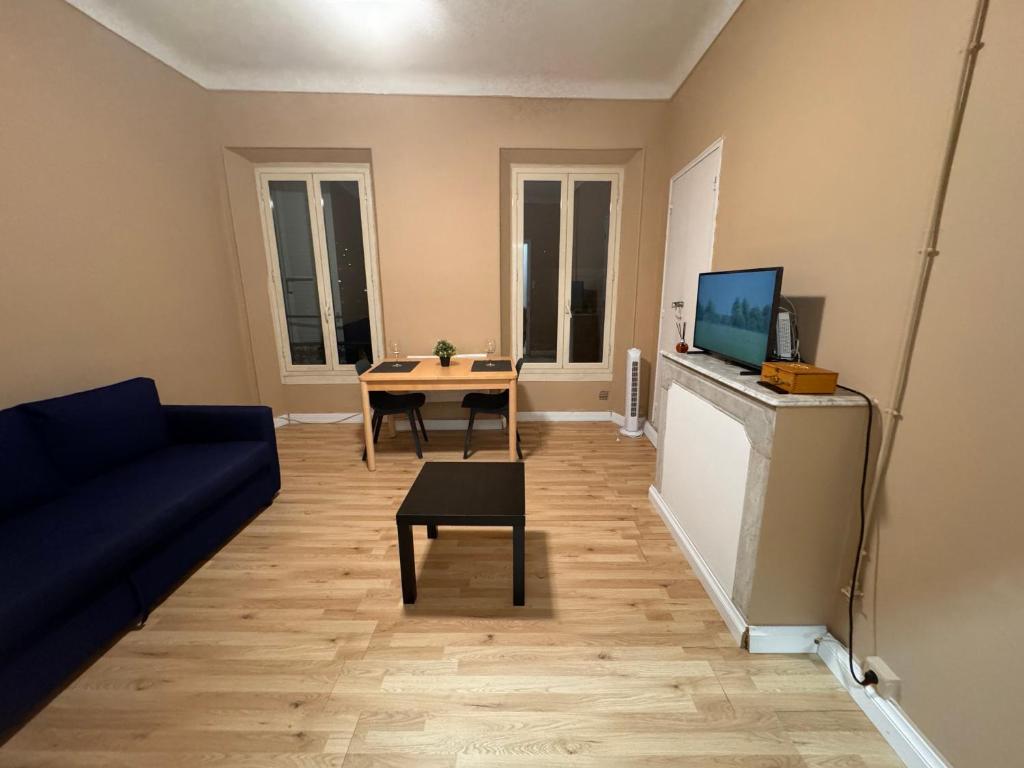 Charming Apartment in Le Cannet - 4