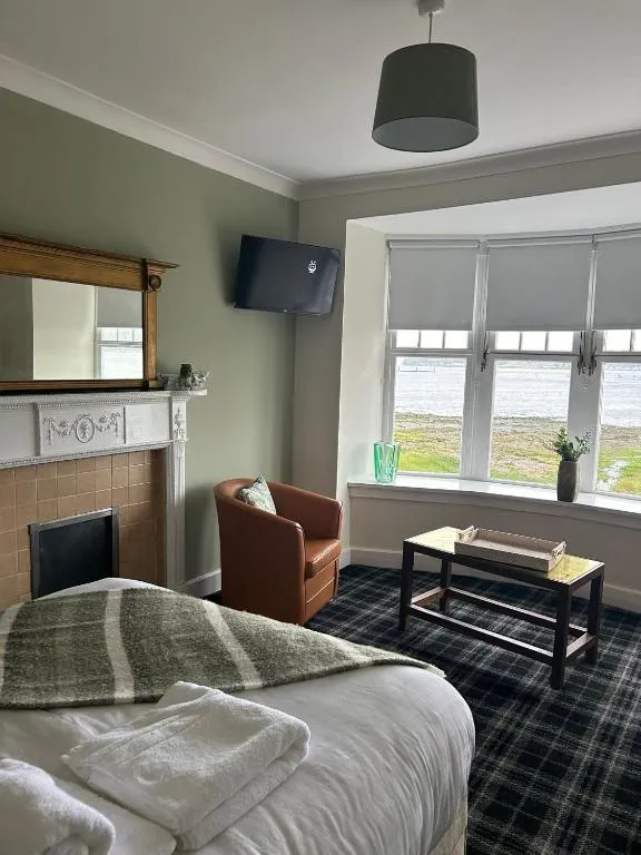 The Rhu Inn, hotel in Rhu
