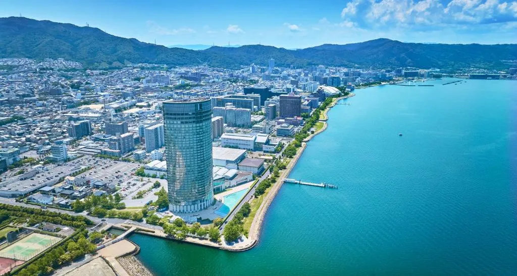 Lake Biwa Otsu Prince Hotel, hotel in Otsu