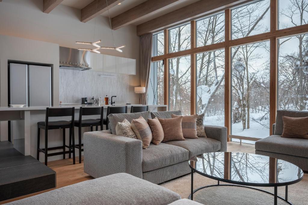 Kumirin by H2 Life, Kutčan