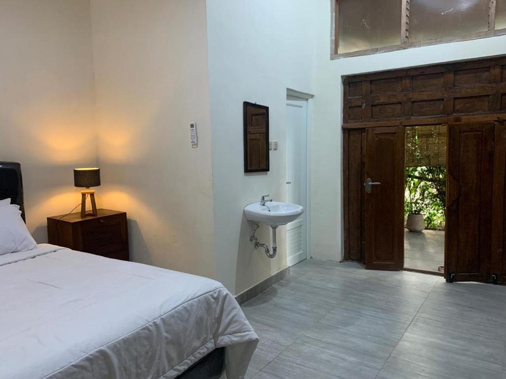 Omah Pinter, Beran-kidul