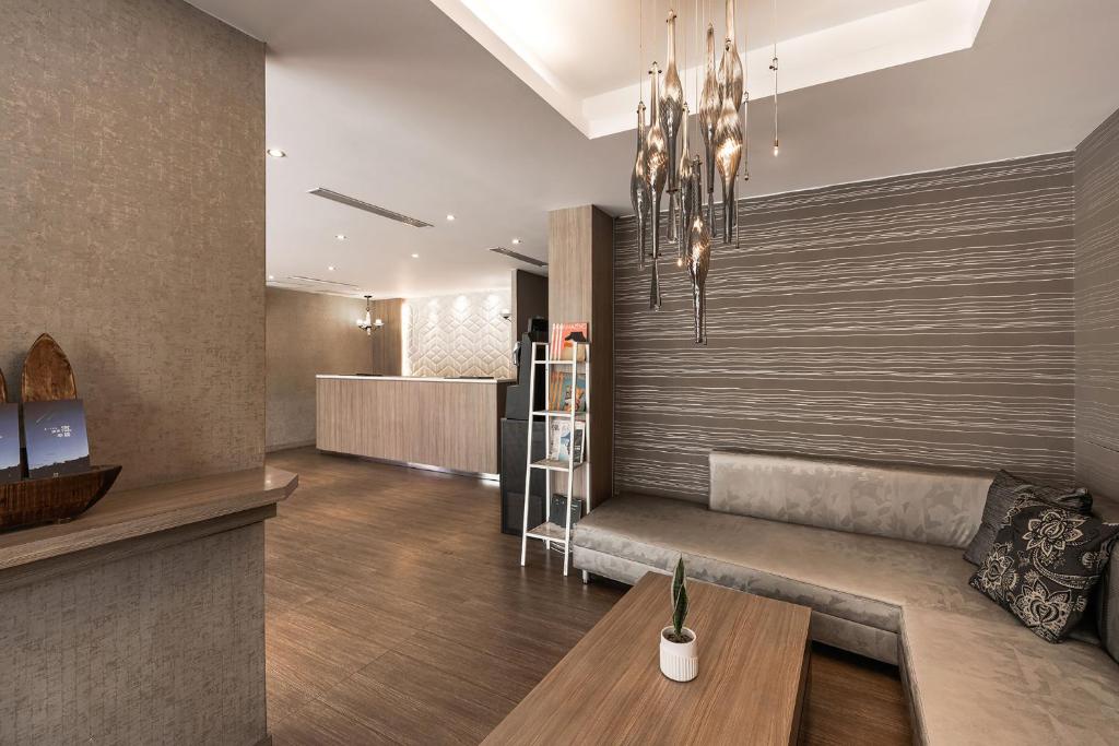 河堤時尚旅店 - 恆春館 (The Riverside Hotel Hengchun)