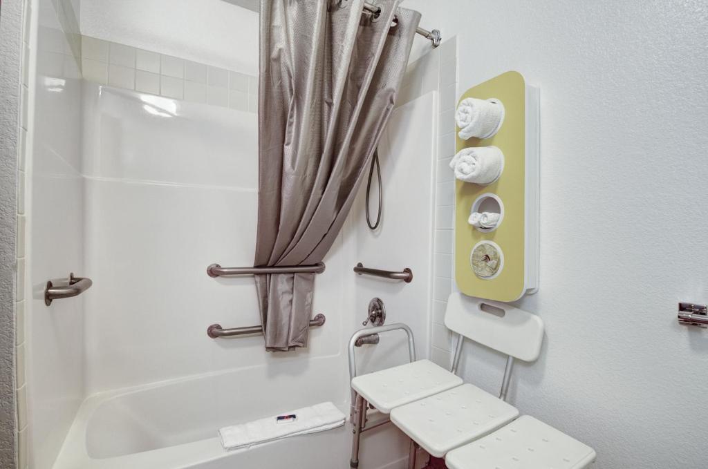 Motel 6-Colby, KS photo