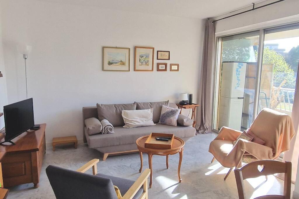 Superb flat in a residence Collines d'Estanove - 3