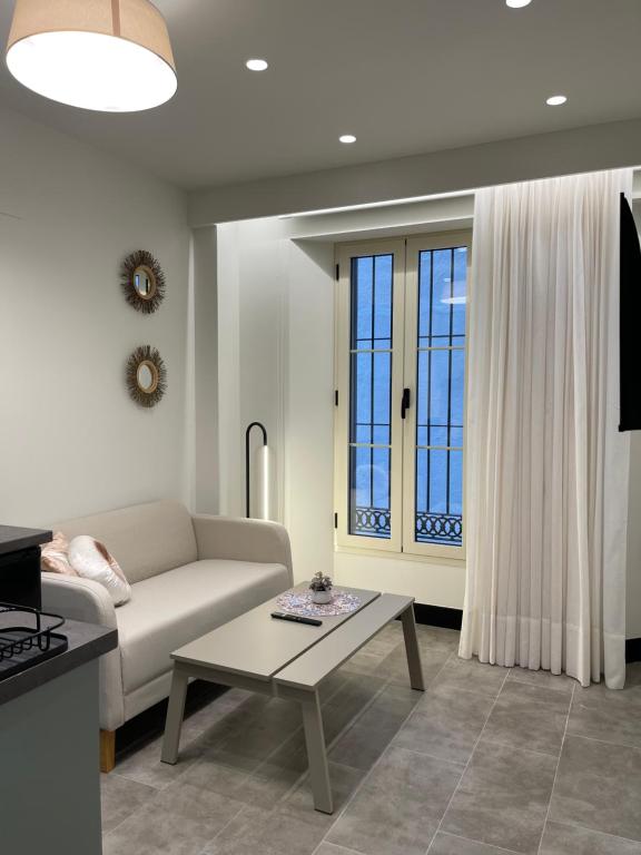 Picasso City Centre 1B - 3