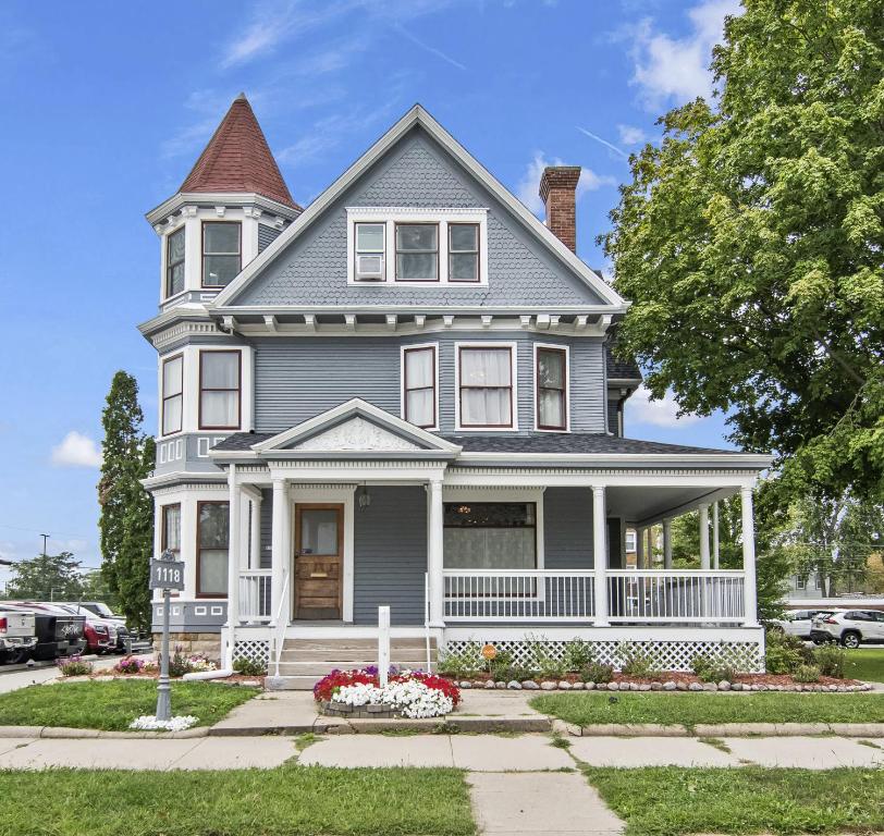 The Audrey - Springfield, Springfield