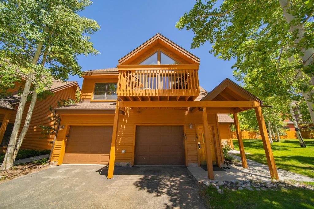 Snake River 19 by SummitCove Lodging, Keystone