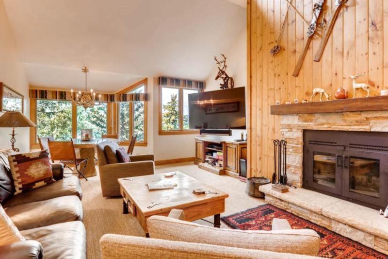 Kiva 324 by East West Hospitality, Beaver Creek