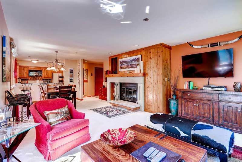 Kiva 336 by East West Hospitality, Beaver Creek