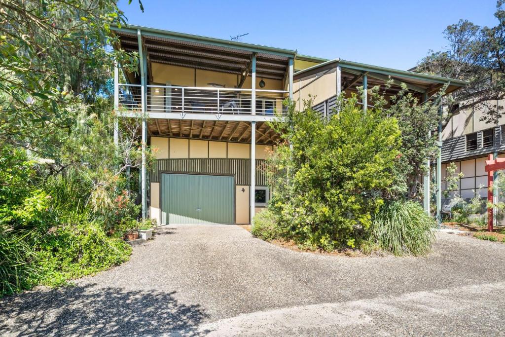 Claytons 10 by Discover Stradbroke, Point Lookout