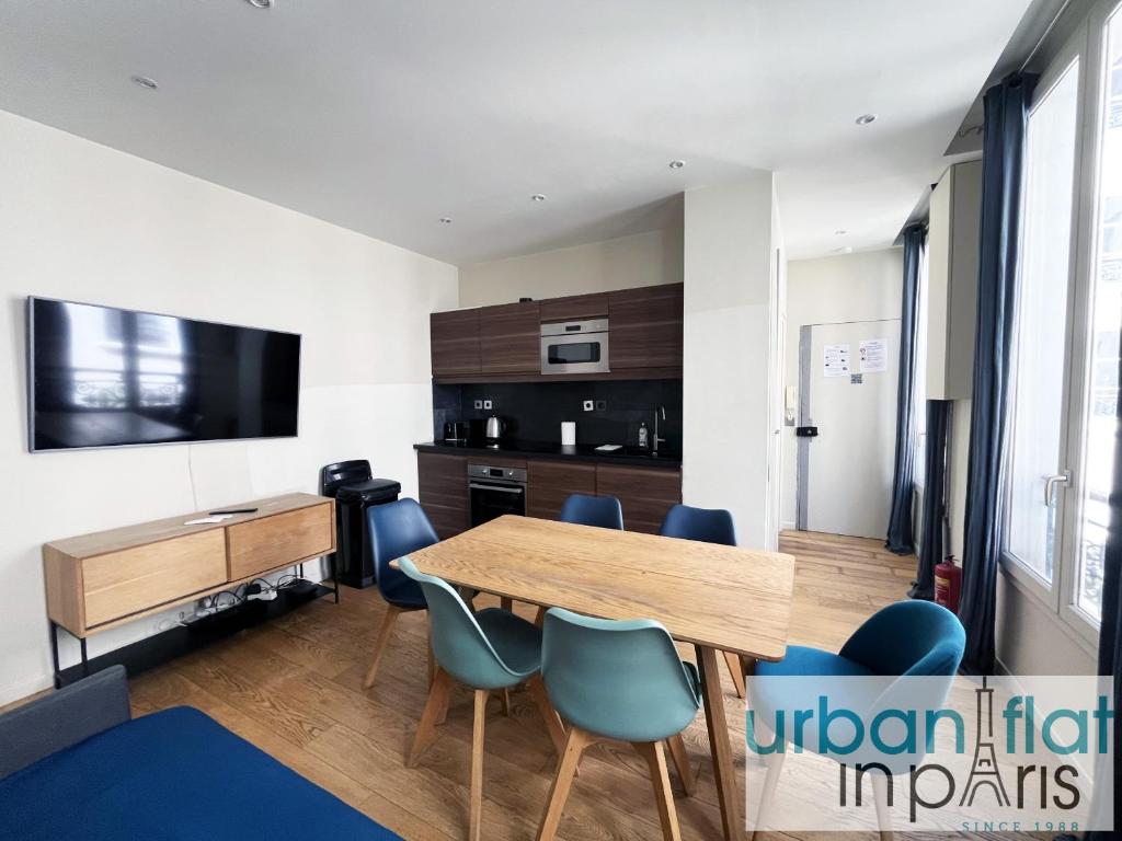 Urban Flat 71 - Amazing Apartment in Le Marais, Paris