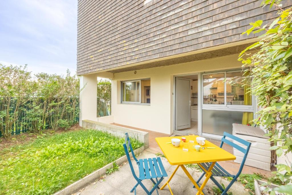 Le Petit Cocon Marin - Appt à 200m de la plage, Courseulles-sur-Mer