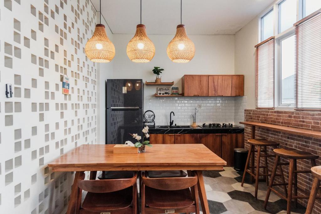 Calma Coliving at Bintaro, Tangerang Selatan 