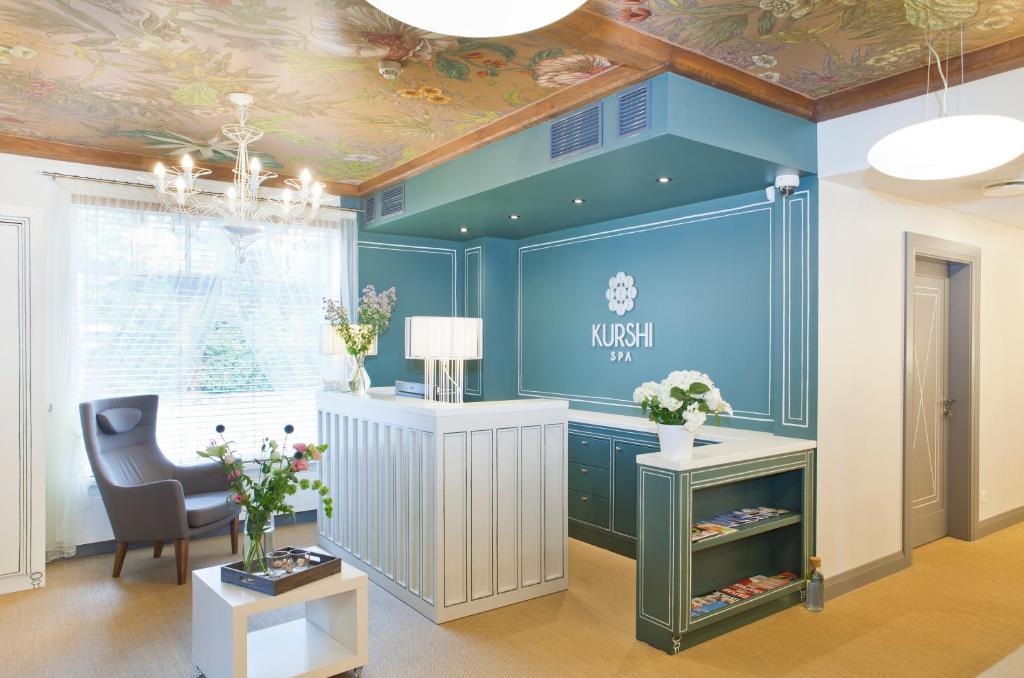 Kurshi Hotel & Spa photo