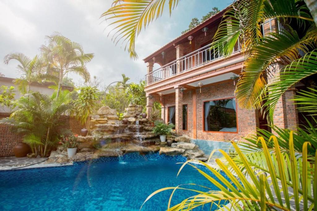 Hồ Núi Đính Hotel Hồ Núi Đính Hotel