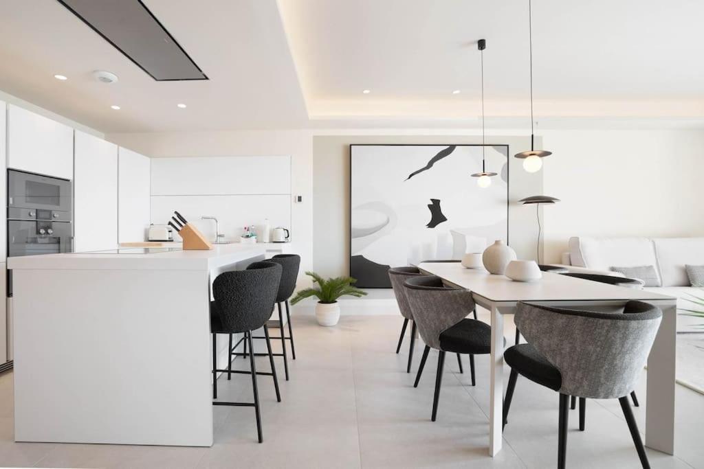BRAND NEW Luxury 2Bd Velaya Beachfront RDR442 - 5