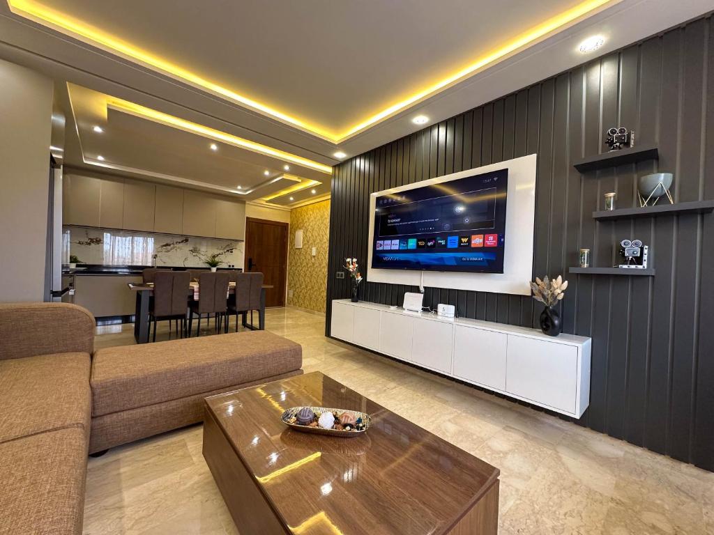 Appartement neuf 1 Ch - 5 min de la gare, Marakéš