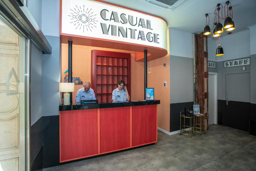 Casual Vintage Valencia street view and location