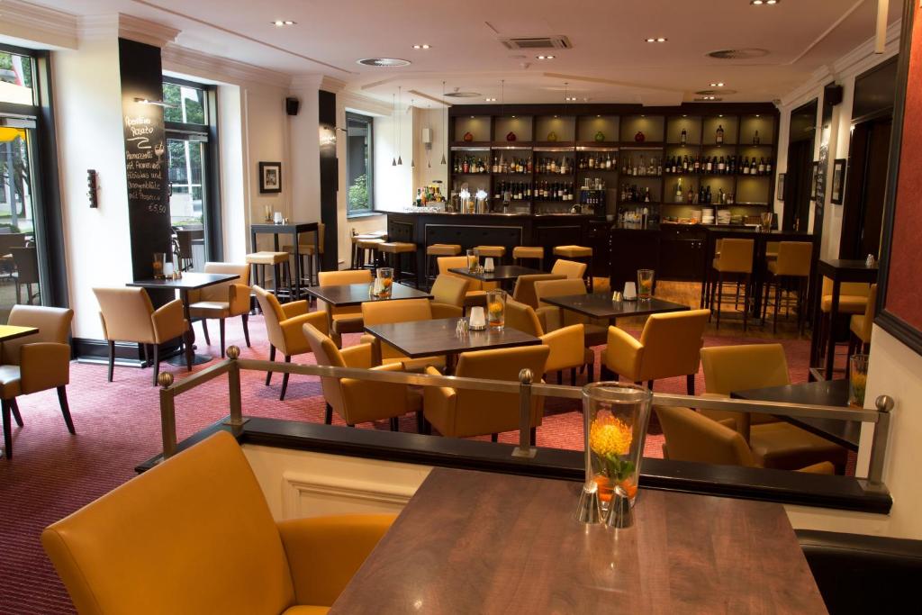 Courtyard Duesseldorf Seestern