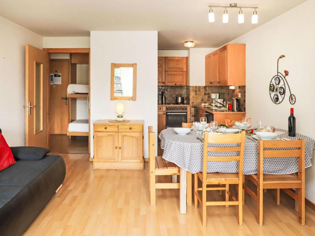 Apartment Dents Rousses I2 by Interhome - 2