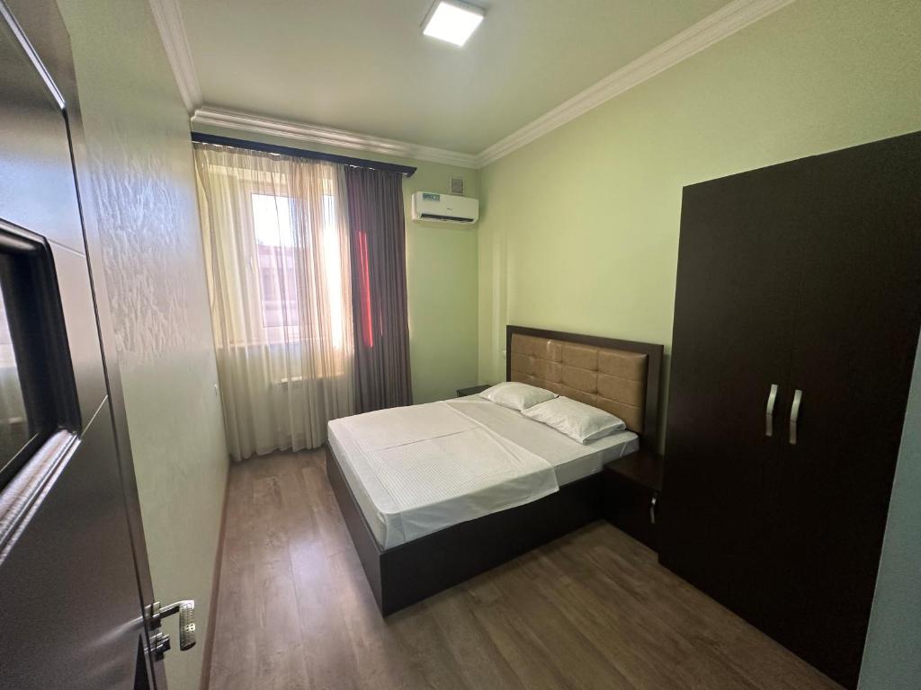 Express Hotel, Jerevan