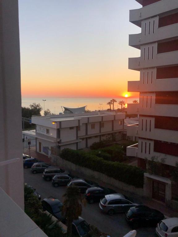 Pranayama & Zen sea view, Bari