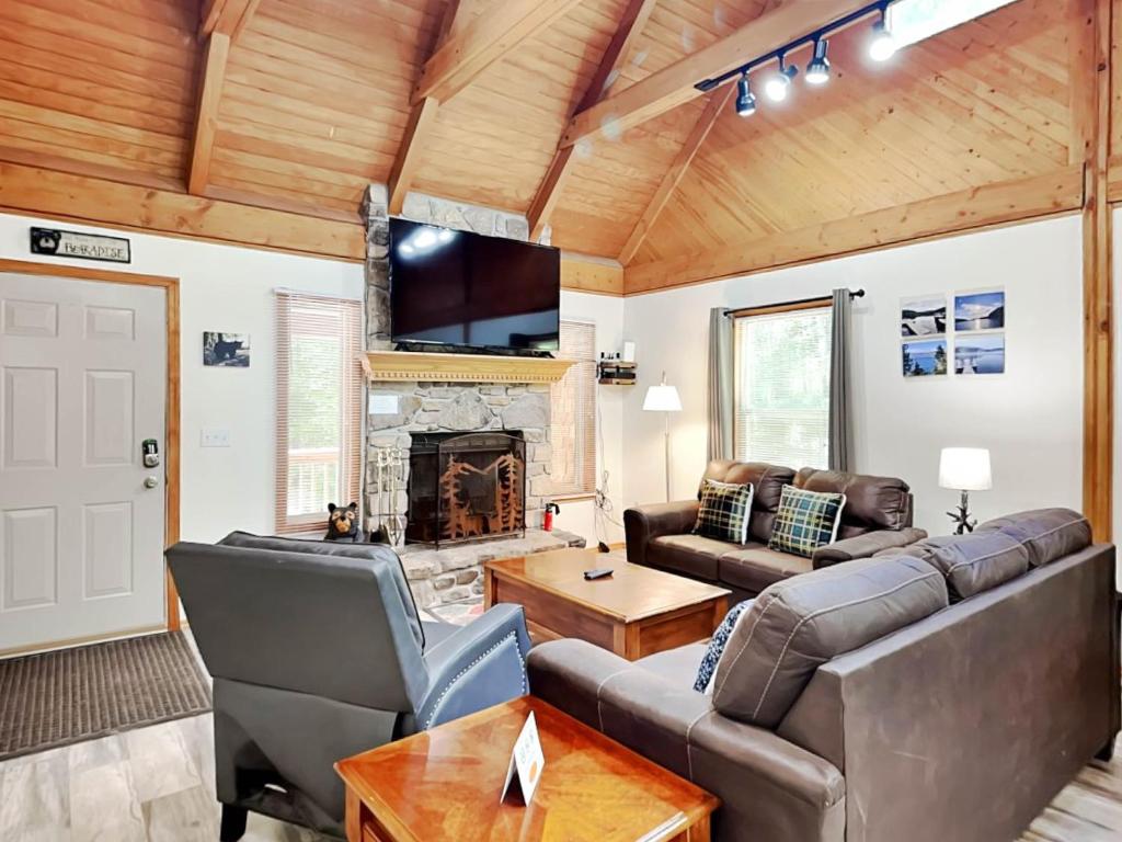 Almost Bearadise, Swanton