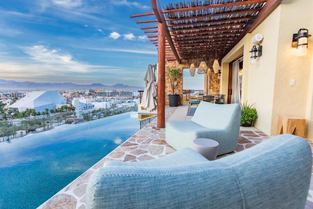 Luxury villa at Five Stars resort in Los Cabos - 3