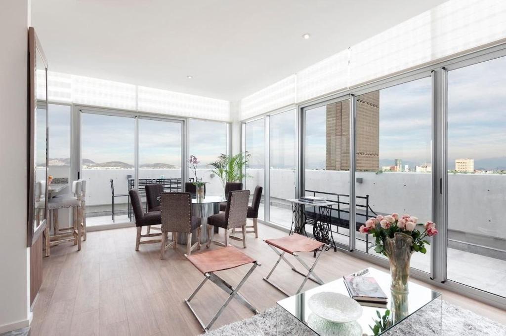 Spectacular Panoramic PH Experience, Polanco 3BD - 1