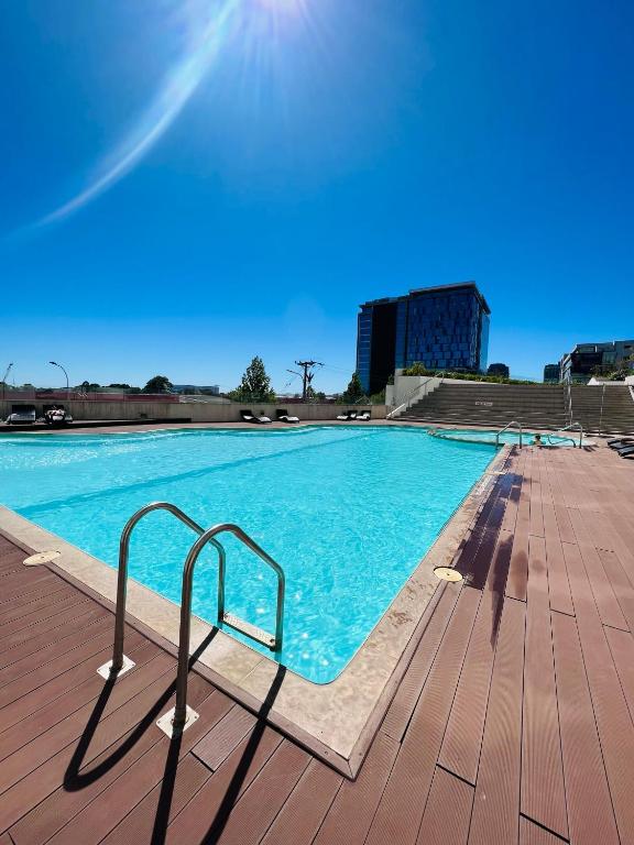 Moderno y amplio Departamento 1D1B con fabulosa Vista al Parque Ecuador y a la ciudad - 4