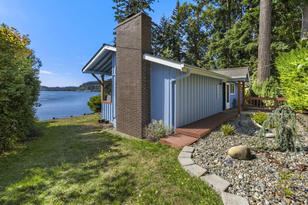 Captain's Retreat, Shelton