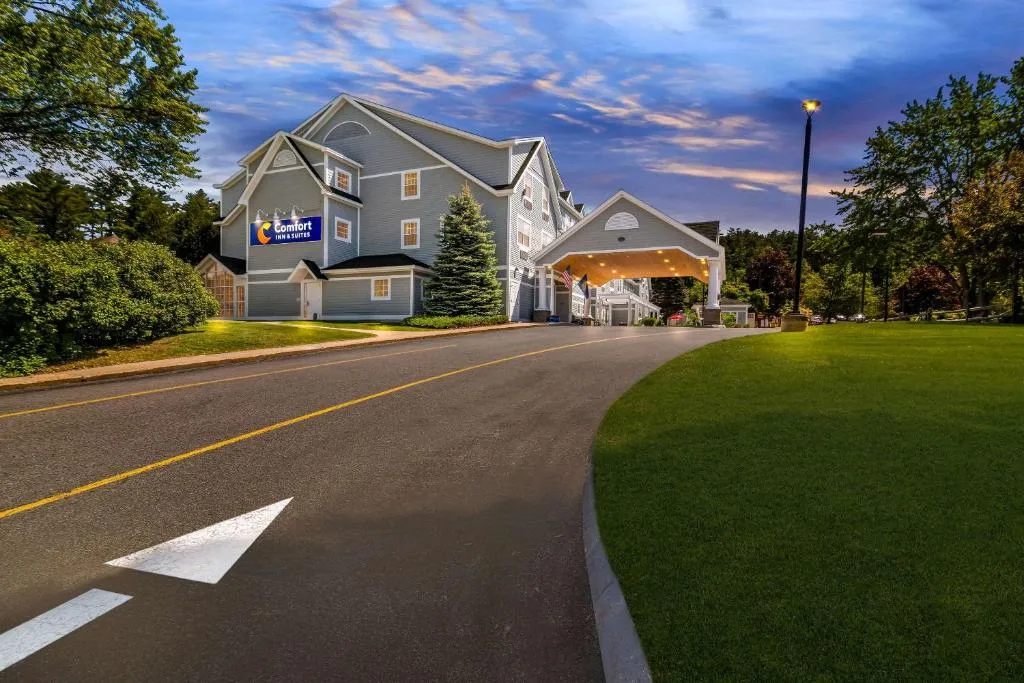 Comfort Inn & Suites North Conway，位于北康威的酒店