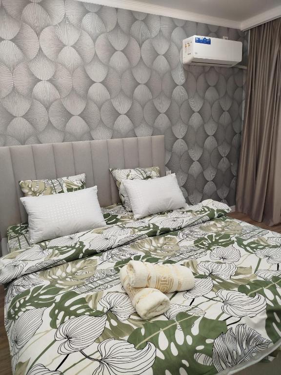 Lux apartment, Šymkent