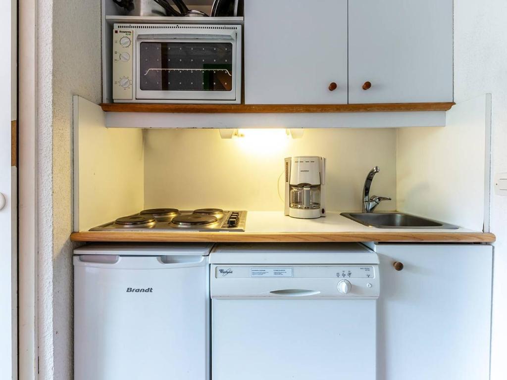 Appartement confortable, pieds des pistes, balcon, casier à skis - FR-1-355-58 - 5