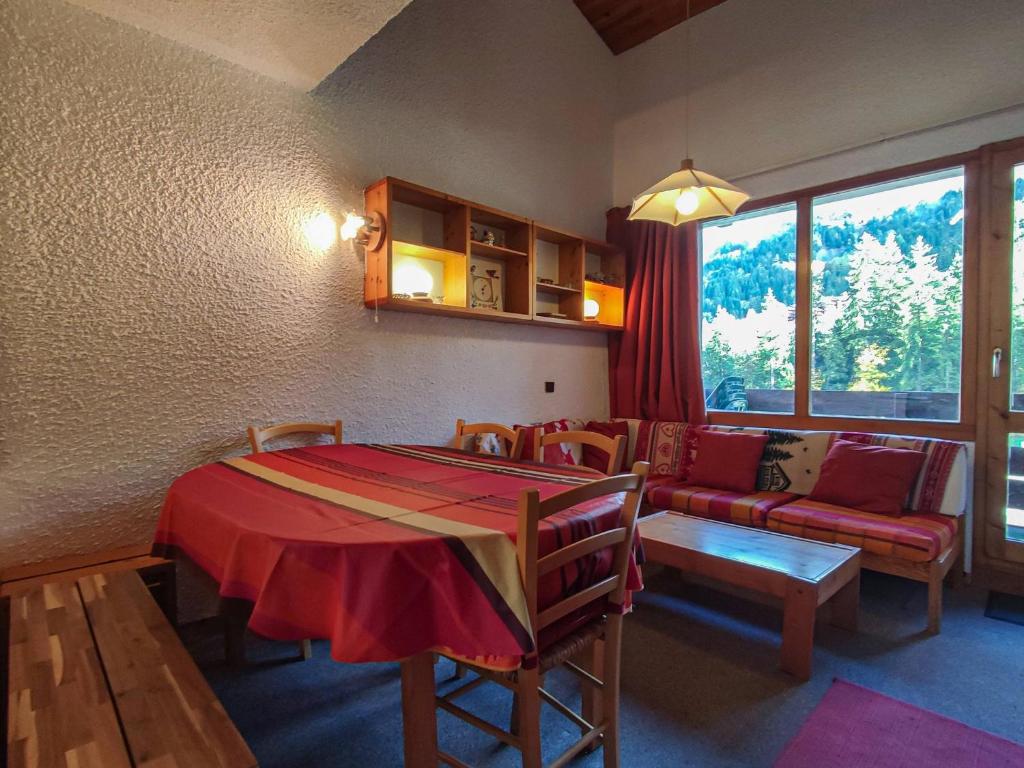 Duplex lumineux, 3 pièces + mezzanine, proche commerces et remontées mécaniques, Valmorel - FR-1-356-225, Valmorel