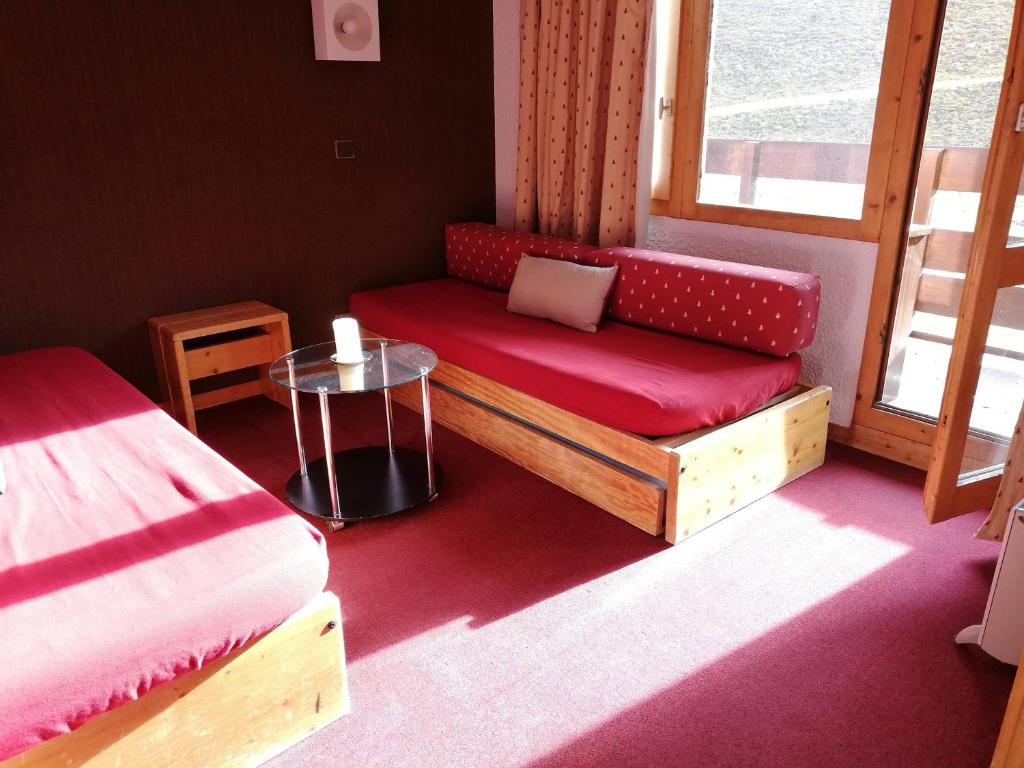 Studio divisible avec balcon plein sud, à 100m des commerces et 80m des remontées mécaniques - FR-1-356-344 - 4