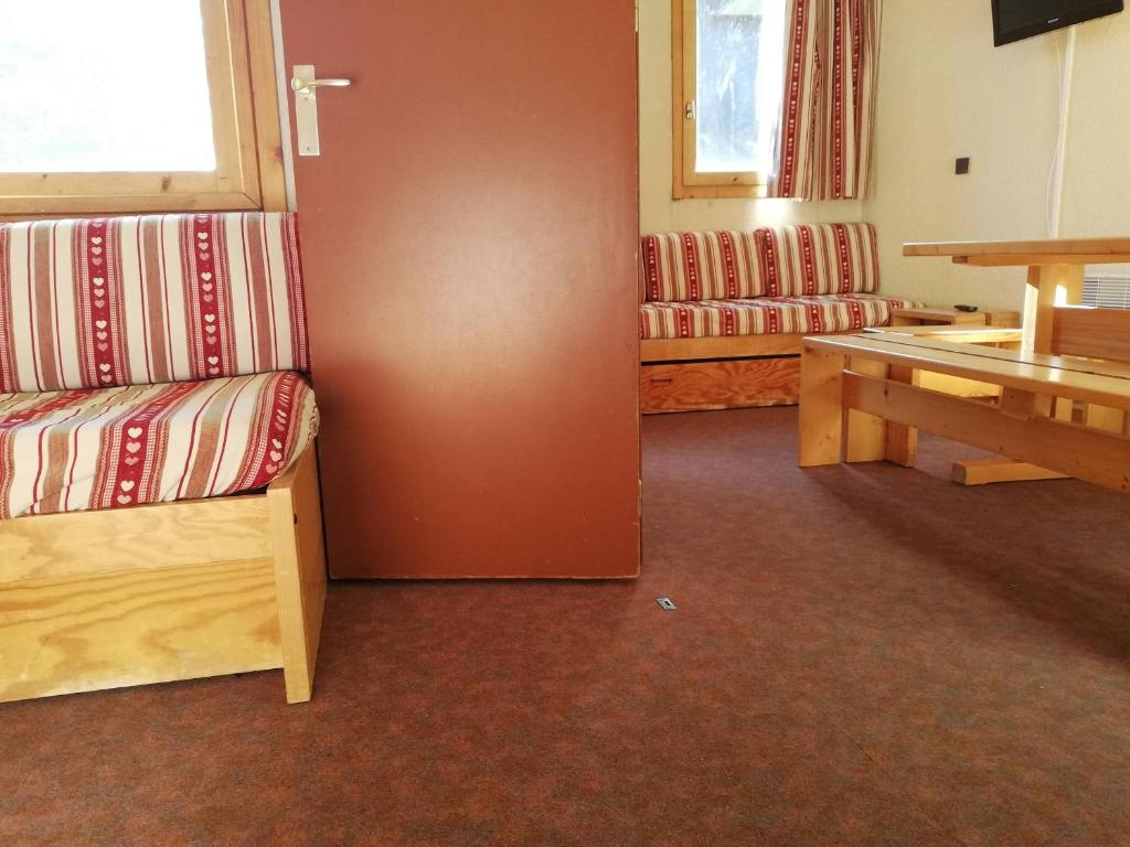 Studio 3 pers, pieds des pistes et ESF, proche commerces - FR-1-356-345 - 3