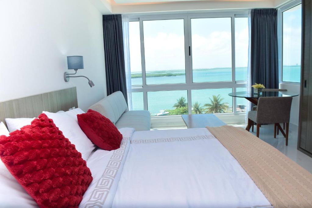 Brand new studio at the beach, sunset view - 4