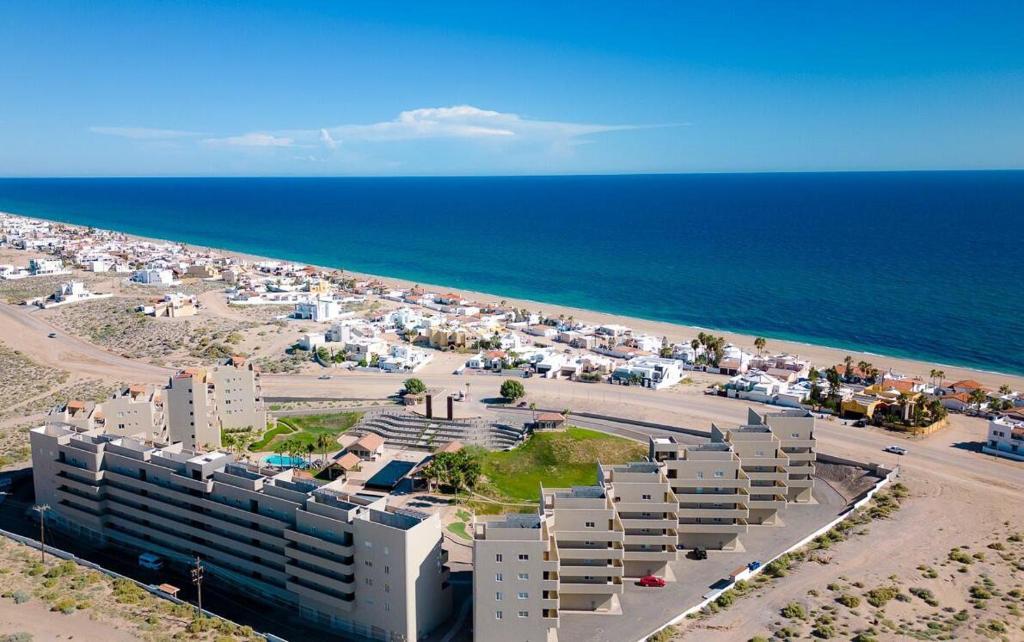 Beautiful Condo La Joya - Near Beach with Views - 2