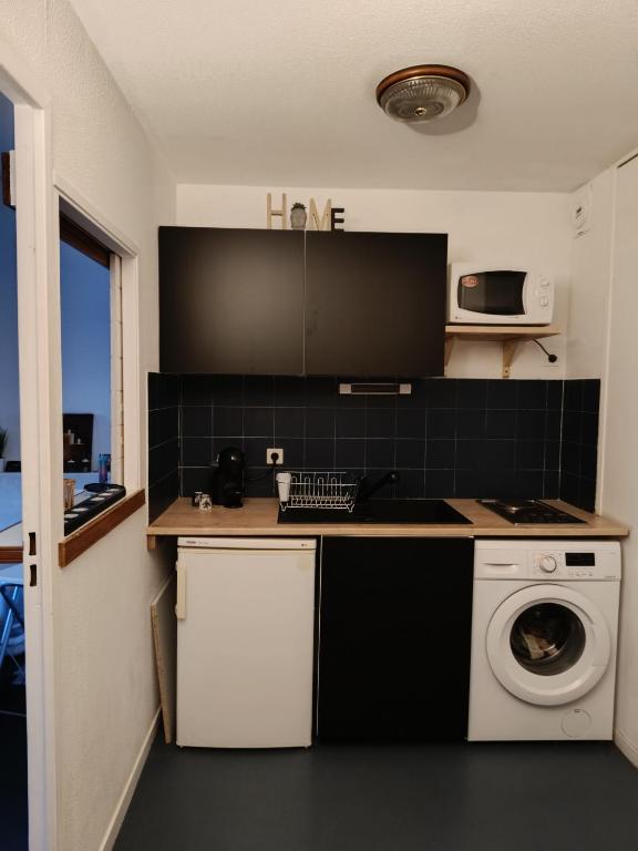 Studio dans résidence avec piscine à 50m de la mer - 5