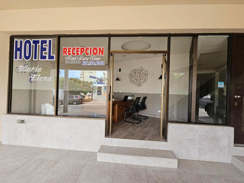 Hotel Maria Elena - 4