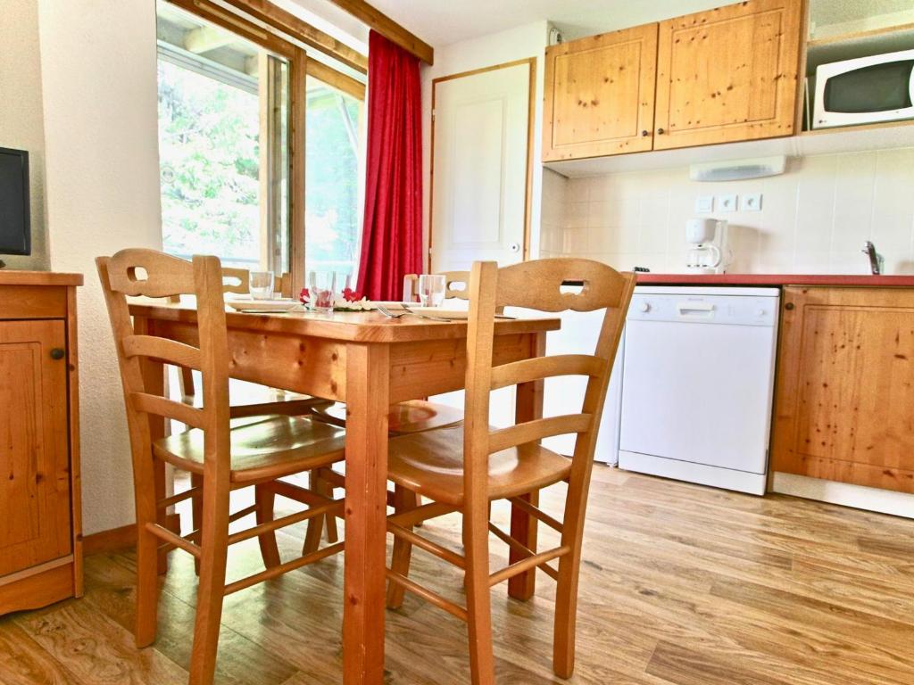 Appartement 5 couchages avec terrasse et animaux admis à Chamrousse - FR-1-549-142 - 1