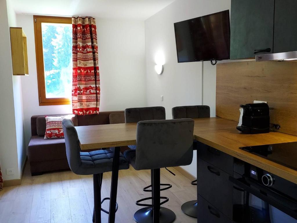 Studio cosy 4 pers., balcon, à 80m des pistes, animaux acceptés, parking - FR-1-356-466 - 3